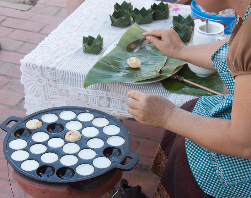 Wrapping coconut cakes