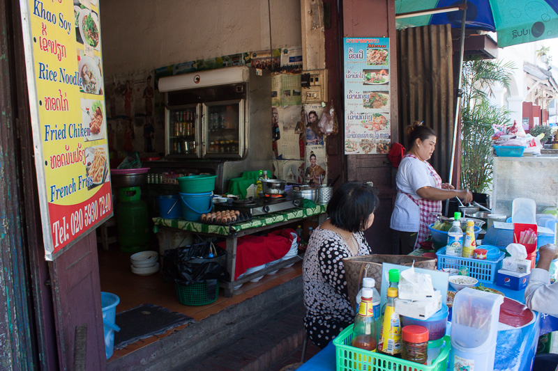 Khao Soy place kitchen